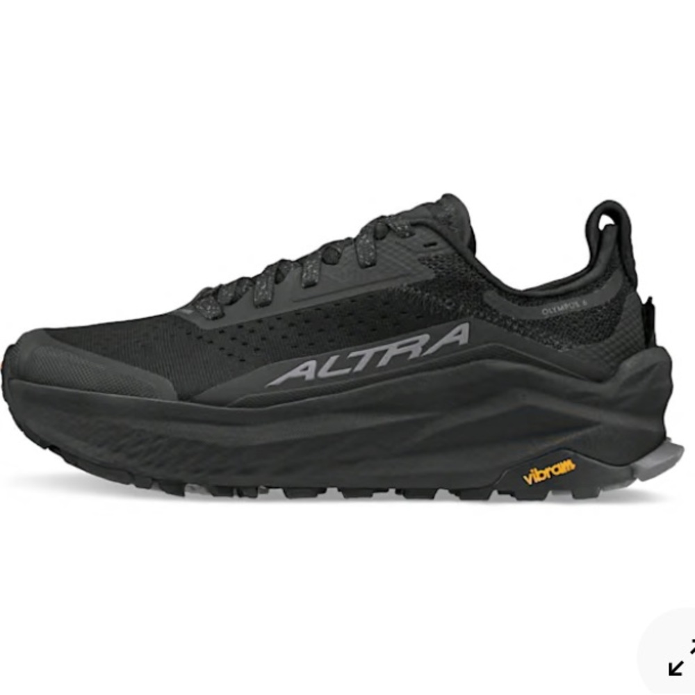 NWT Women’s Altra Olympus 6 Shoes